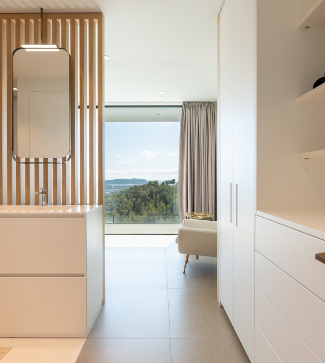 Resa Estates Ibiza Cas Mut villa te koop sale bedroom entrance.jpg